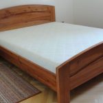 krevet masivni K H-2