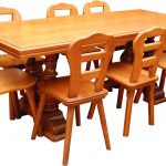 stol hrast masivni MN