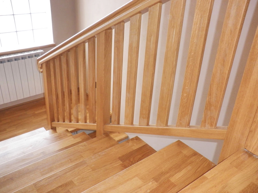 stepenište hrast S-4 klasik