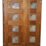 Ulazna crkvena vrata sakralna vrata hrast masiv staklo