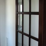 furnirana klizna vrata stil staklo