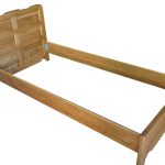 masivni hrastov krevet