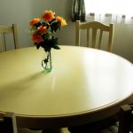 Masivni stol oval hrast vanilija