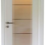 furnirana vrata bijela staklo